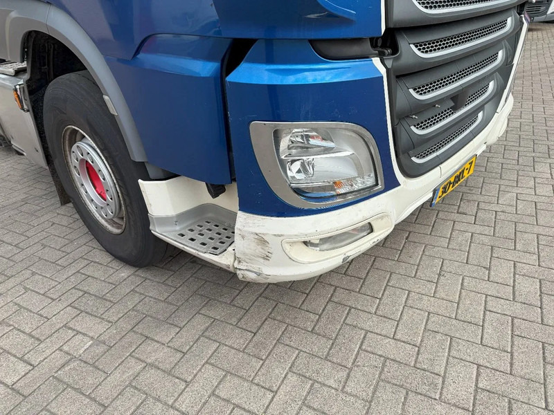 DAF XF106-480 / ENGINE PROBLEMS / NL TRUCK / HYDRAULICS / PARKCOOL / DEB / LWDS / SMART TACHO / ALCOA / EURO-6 / 2018 - Tracteur routier: photos 5 DAF XF106-480 / ENGINE PROBLEMS / NL TRUCK / HYDRAULICS / PARKCOOL / DEB / LWDS / SMART TACHO / ALCOA / EURO-6 / 2018 - Tracteur routier: photos 5