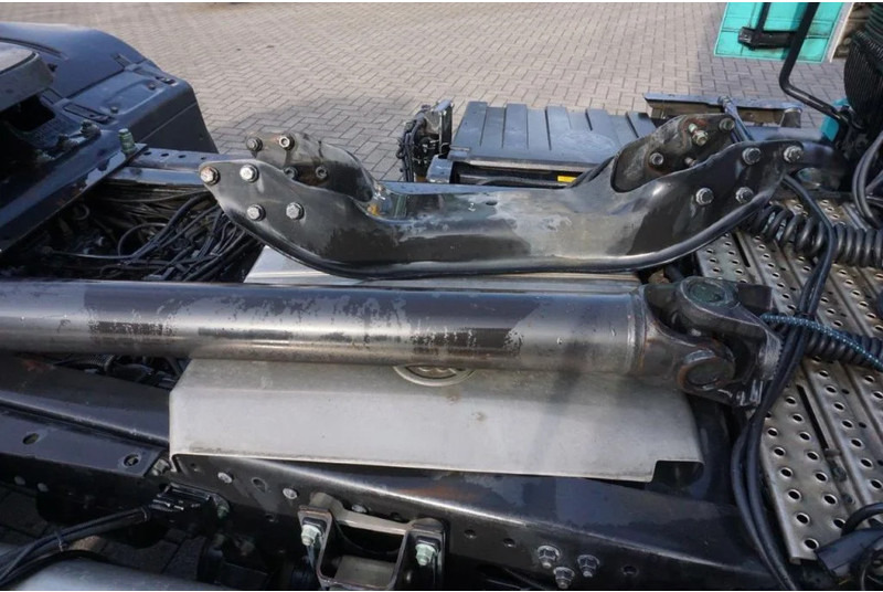 Tracteur routier MAN TGS18.500 / AUTOMATIC / RETARDER / LOW ROOF / FULL AIR / NO DOCUMENTS / EURO-6 / 2019: photos 9