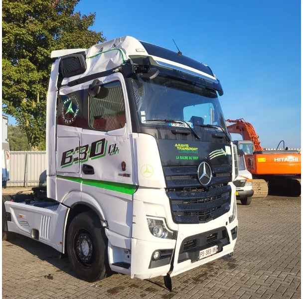 Mercedes-Benz ACTROS 1863 / ENGINE RUNNING / RETARDER / PARK-COOL /HYDRAULICS / ONLY: 268593KM / GIGA-SPACE / MIRRORCAM / AUTOMATIC / EURO-6 / - Tracteur routier: photos 2 Mercedes-Benz ACTROS 1863 / ENGINE RUNNING / RETARDER / PARK-COOL /HYDRAULICS / ONLY: 268593KM / GIGA-SPACE / MIRRORCAM / AUTOMATIC / EURO-6 / - Tracteur routier: photos 2