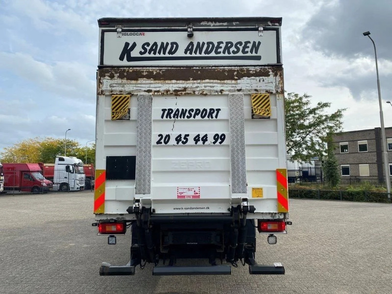 Volvo FE320 ONLY-463904-KM / CLOSED BOX / LOAD LIFT / AUTOMATIC / SIDE DOORS / EURO-6 / 2014 - Camion fourgon: photos 4 Volvo FE320 ONLY-463904-KM / CLOSED BOX / LOAD LIFT / AUTOMATIC / SIDE DOORS / EURO-6 / 2014 - Camion fourgon: photos 4