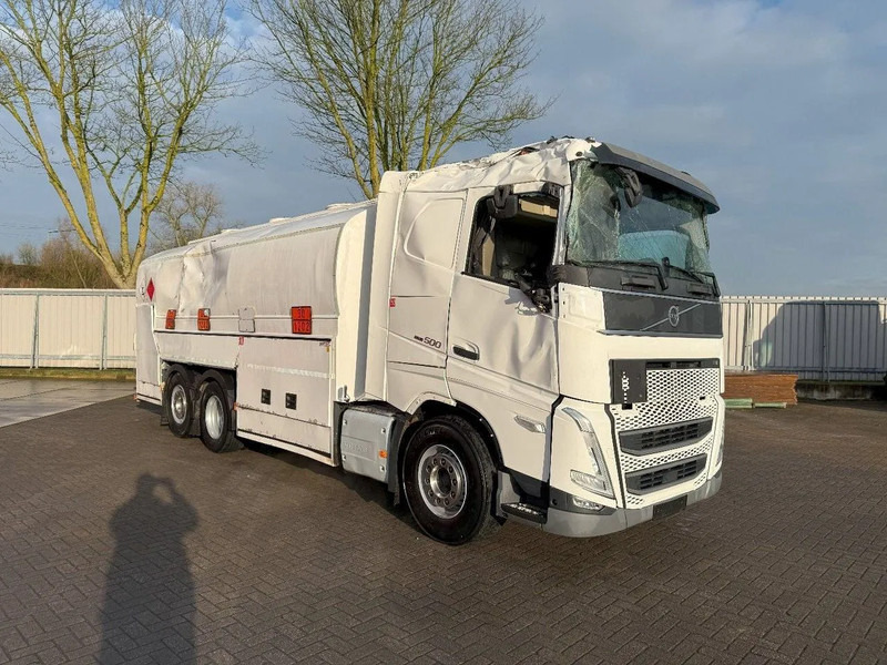 Volvo FH5-500 6X2 / ENGINE RUNNING / LIFT+LENKACHSE / FULL AIR / ADR / EUROTANK / 9-TON FRONT AXLE / I-SAVE / EURO-6 / 2022 - Camion citerne: photos 2 Volvo FH5-500 6X2 / ENGINE RUNNING / LIFT+LENKACHSE / FULL AIR / ADR / EUROTANK / 9-TON FRONT AXLE / I-SAVE / EURO-6 / 2022 - Camion citerne: photos 2