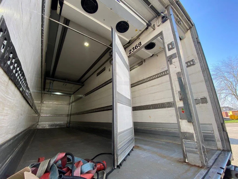 Camion frigorifique Volvo FM4-420 / COMPLETE COOL+FREEZE COMBI / CHEREAU / THROUGH-LOADING SYSTEM / 2XPLATFORM DHOLLANDIA / FREEZING LOCK / AUTOMATIC / EU: photos 7