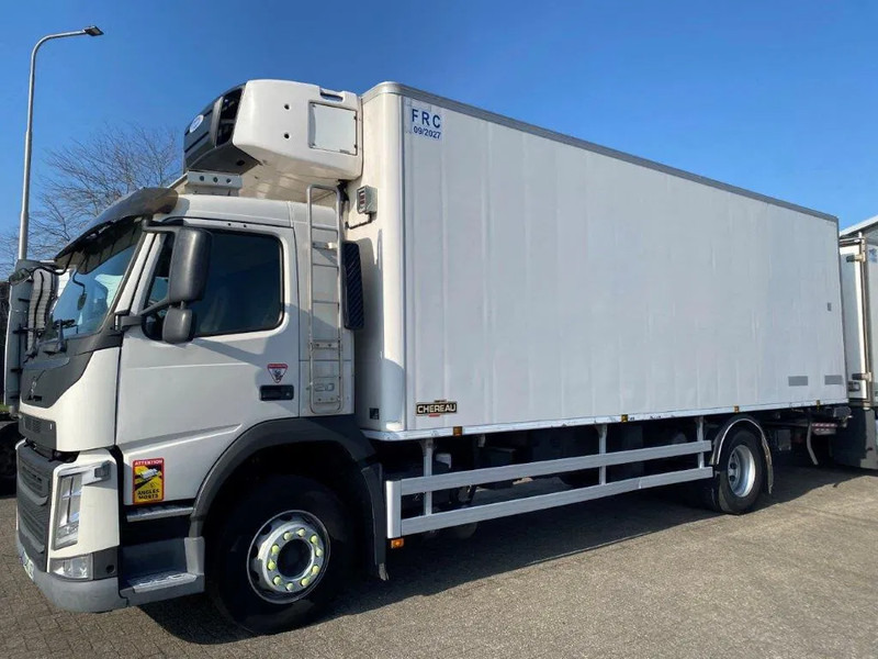 Camion frigorifique Volvo FM4-420 / COMPLETE COOL+FREEZE COMBI / CHEREAU / THROUGH-LOADING SYSTEM / 2XPLATFORM DHOLLANDIA / FREEZING LOCK / AUTOMATIC / EU: photos 14