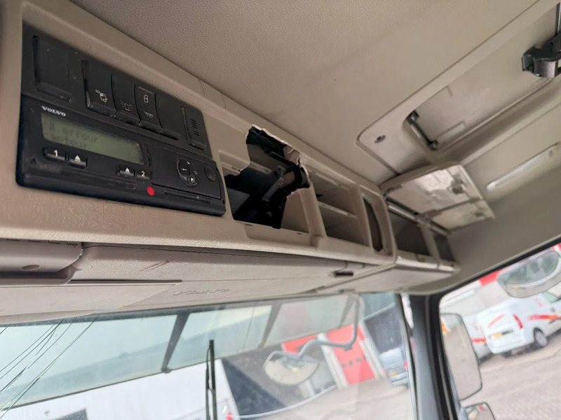 Crédit-bail de Volvo FMX 450 / ENGINE RUNNING / 8X4 / VEB / ONLY:260642 KM / PTO / LIFT+LENKACHSE / ALCOA / AUTOMATIC / EURO-6 / 2014 Volvo FMX 450 / ENGINE RUNNING / 8X4 / VEB / ONLY:260642 KM / PTO / LIFT+LENKACHSE / ALCOA / AUTOMATIC / EURO-6 / 2014: photos 16 Crédit-bail de Volvo FMX 450 / ENGINE RUNNING / 8X4 / VEB / ONLY:260642 KM / PTO / LIFT+LENKACHSE / ALCOA / AUTOMATIC / EURO-6 / 2014 Volvo FMX 450 / ENGINE RUNNING / 8X4 / VEB / ONLY:260642 KM / PTO / LIFT+LENKACHSE / ALCOA / AUTOMATIC / EURO-6 / 2014: photos 16