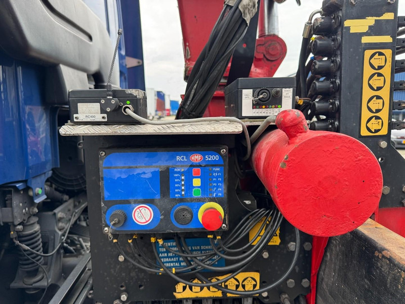 Camion grue DAF CF85-360 6x2 HMF 1580 / 4S, EURO 5: photos 8 Camion grue DAF CF85-360 6x2 HMF 1580 / 4S, EURO 5: photos 8