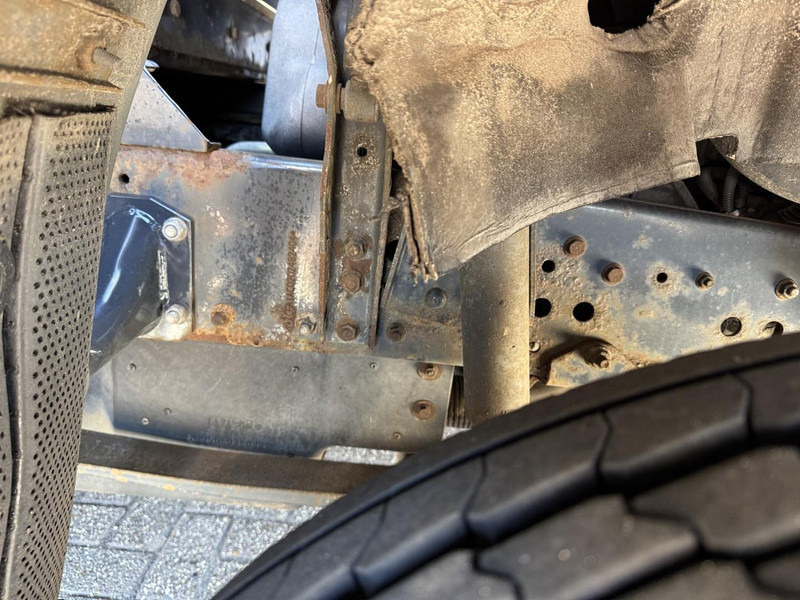 Crédit-bail de Iveco Eurocargo 100E17 Iveco Eurocargo 100E17: photos 9 Crédit-bail de Iveco Eurocargo 100E17 Iveco Eurocargo 100E17: photos 9