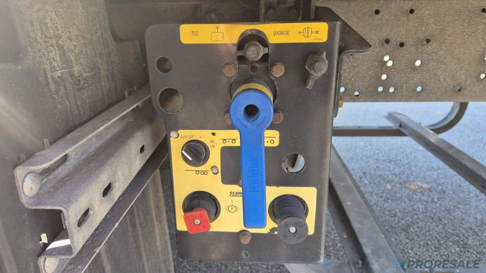 Crédit-bail de SCHMITZ CARGOBULL SKO 24/L - 13.4 FP60 COOL - mrazírenský - MULTITEMP + dělící stěna + agregát CARRIER MAXIMA 1300 Mt SCHMITZ CARGOBULL SKO 24/L - 13.4 FP60 COOL - mrazírenský - MULTITEMP + dělící stěna + agregát CARRIER MAXIMA 1300 Mt: photos 9 Crédit-bail de SCHMITZ CARGOBULL SKO 24/L - 13.4 FP60 COOL - mrazírenský - MULTITEMP + dělící stěna + agregát CARRIER MAXIMA 1300 Mt SCHMITZ CARGOBULL SKO 24/L - 13.4 FP60 COOL - mrazírenský - MULTITEMP + dělící stěna + agregát CARRIER MAXIMA 1300 Mt: photos 9