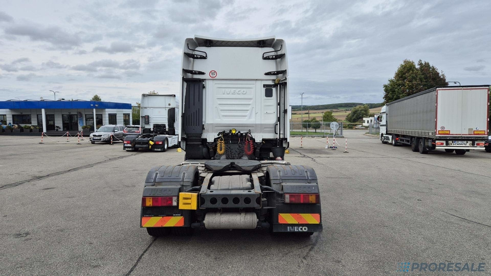 IVECO STRALIS AS440/48T LOW DECK EURO 6 - Tracteur routier: photos 2 IVECO STRALIS AS440/48T LOW DECK EURO 6 - Tracteur routier: photos 2