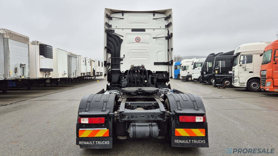 RENAULT T 520 HD001 EURO 6 + HYDRAULIKA - Tracteur routier: photos 3 RENAULT T 520 HD001 EURO 6 + HYDRAULIKA - Tracteur routier: photos 3