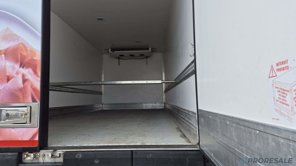 VOLVO FL 250 BB EURO 6 - mrazírna + CARRIER XARIOS 600 EL MAXI - Camion frigorifique: photos 5 VOLVO FL 250 BB EURO 6 - mrazírna + CARRIER XARIOS 600 EL MAXI - Camion frigorifique: photos 5