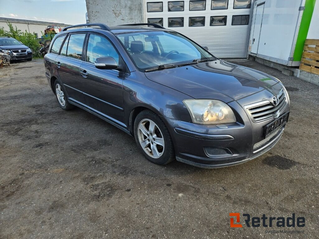 2008mod. TOYOTA AVENSIS 2,0 DIESEL - Voiture: photos 2 2008mod. TOYOTA AVENSIS 2,0 DIESEL - Voiture: photos 2