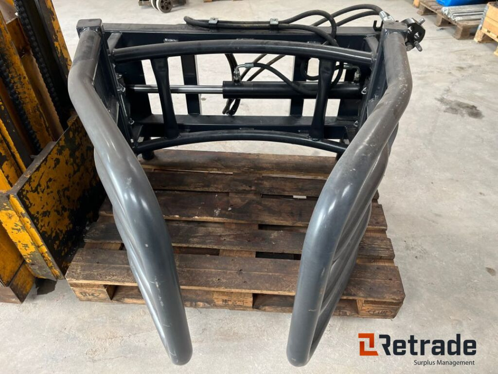 Balletang til minilæsser / Ball tongs for mini loader - Pinces: photos 3 Balletang til minilæsser / Ball tongs for mini loader - Pinces: photos 3