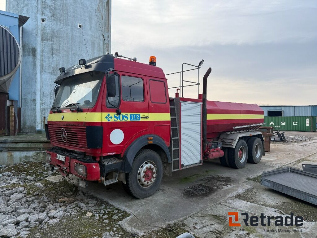 Brand/ Tankbil Mercedes Benz 2244/45 - Camion citerne: photos 1 Brand/ Tankbil Mercedes Benz 2244/45 - Camion citerne: photos 1