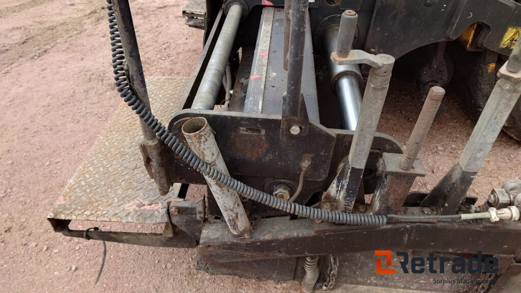 Engins de chantier CATAPILLAR AP300: photos 11