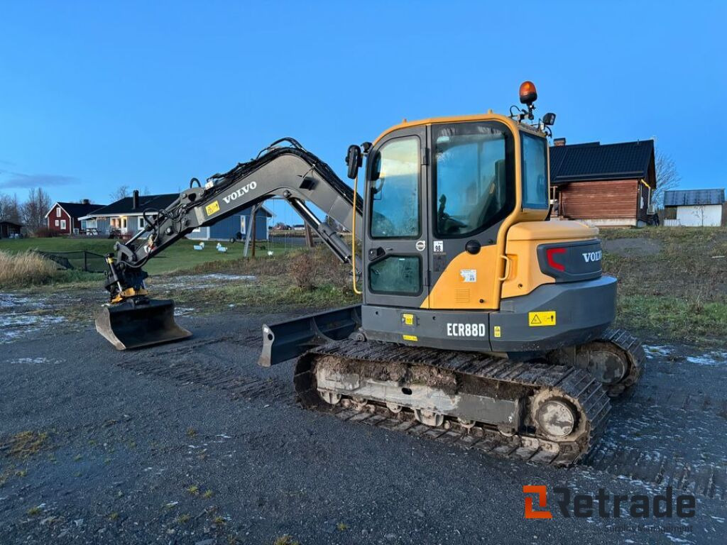 Grävmaskin Volvo ECR88D med redskap - Engins de chantier: photos 4 Grävmaskin Volvo ECR88D med redskap - Engins de chantier: photos 4