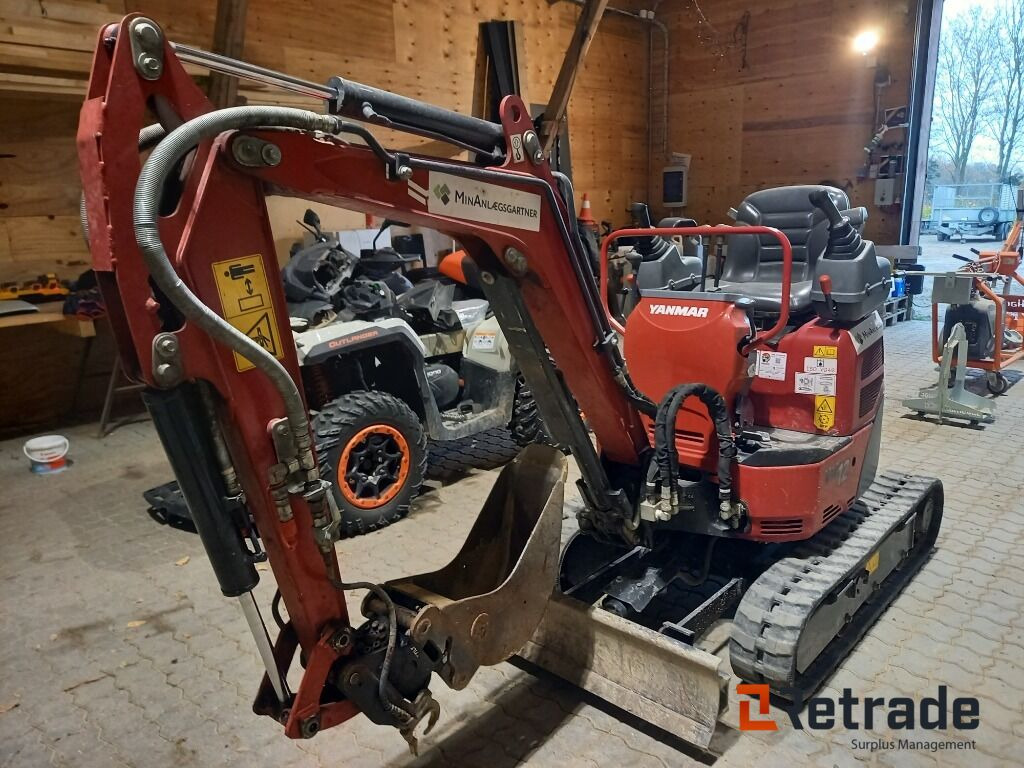 Yanmar Vio12 minigraver - Engins de chantier: photos 1 Yanmar Vio12 minigraver - Engins de chantier: photos 1