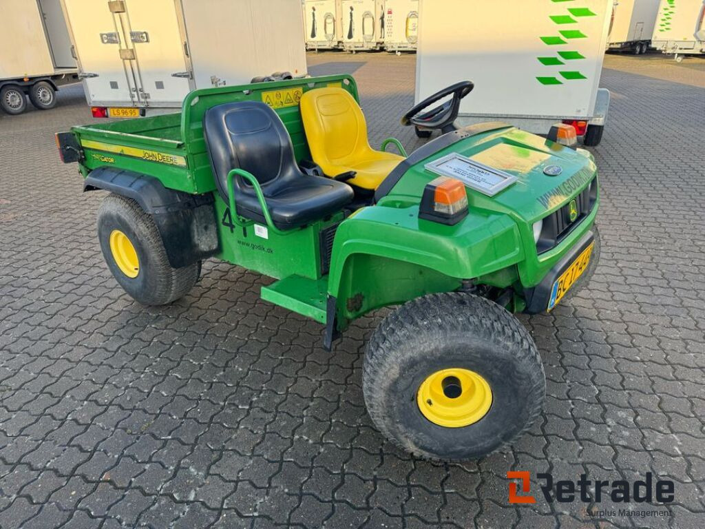 John Deere TS 4x2 Gator (A0025183) - Quadricycle: photos 3 John Deere TS 4x2 Gator (A0025183) - Quadricycle: photos 3