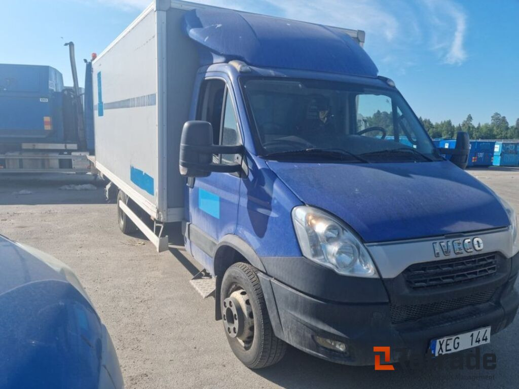 Lastbil Iveco DAILYA EEV - Fourgon grand volume: photos 3 Lastbil Iveco DAILYA EEV - Fourgon grand volume: photos 3