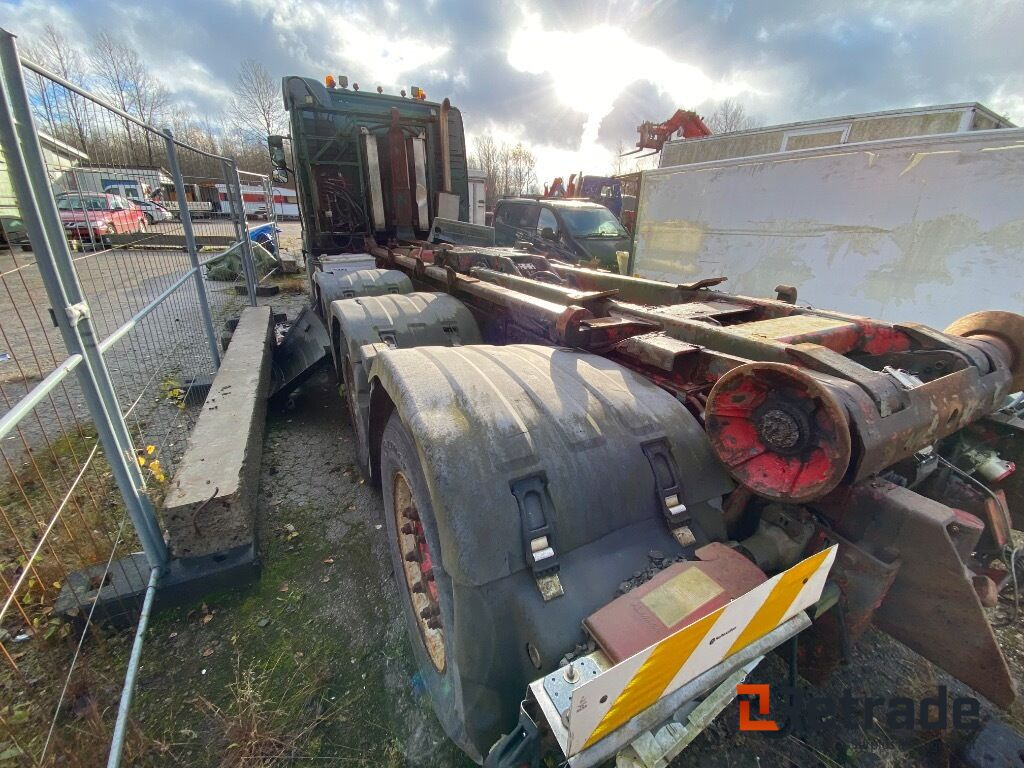 Lastväxlare Tridem Volvo FH 480-37 Reservdelsbil - Camion ampliroll: photos 4 Lastväxlare Tridem Volvo FH 480-37 Reservdelsbil - Camion ampliroll: photos 4