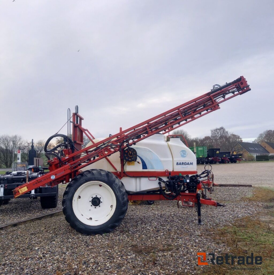 Bargam 2700 Elios 24m. Trailersprøjte. - Machine agricole: photos 4 Bargam 2700 Elios 24m. Trailersprøjte. - Machine agricole: photos 4
