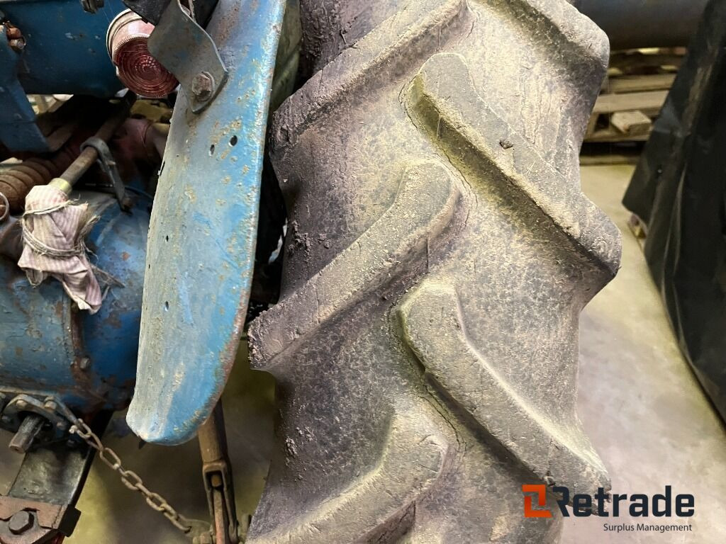 Machine agricole Traktor Ford Dextra Traktor: photos 17