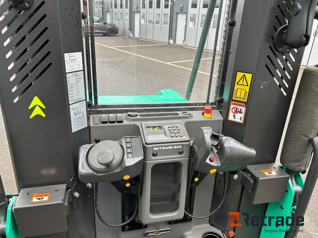 Högplocktruck Mitsubishi OPBH12PH -2022 - Matériel industriel: photos 5 Högplocktruck Mitsubishi OPBH12PH -2022 - Matériel industriel: photos 5