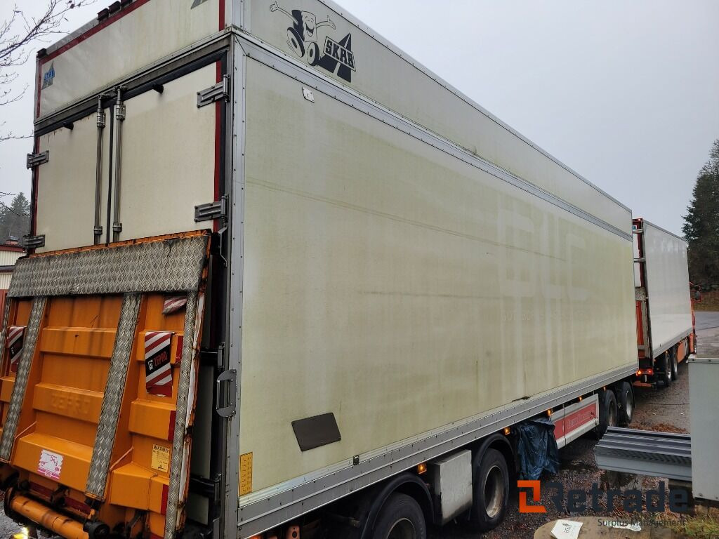 Släp / kylsläp HFR med SKAB dubbelplan skåp 4 axligt - Remorque frigorifique: photos 4 Släp / kylsläp HFR med SKAB dubbelplan skåp 4 axligt - Remorque frigorifique: photos 4