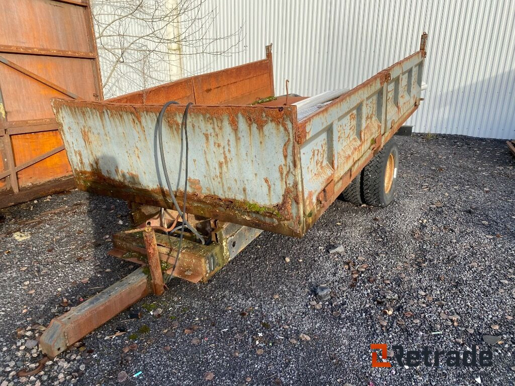 Tippkärra för traktor / grävmaskin - Remorque benne: photos 1 Tippkärra för traktor / grävmaskin - Remorque benne: photos 1