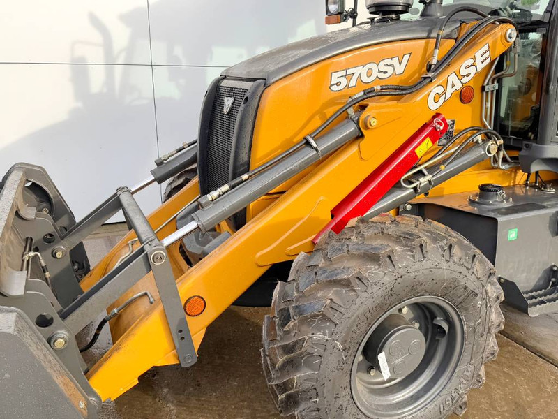 Tractopelle Case 570SV 4WD - 4/1 Bucket / Telescopic Boom / AC: photos 12