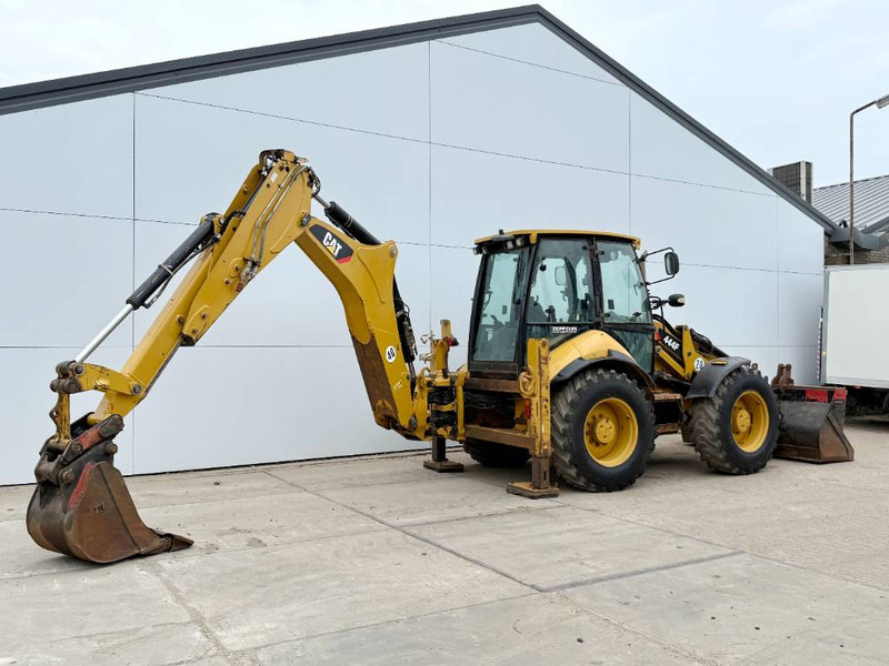 Cat 444F - 4x4x4 / Telescopic Boom / Hammer Lines - Tractopelle: photos 4 Cat 444F - 4x4x4 / Telescopic Boom / Hammer Lines - Tractopelle: photos 4