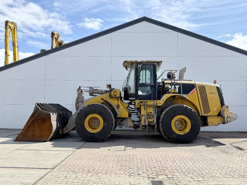 Cat 972M - German Machine / Weight System - Chargeuse sur pneus: photos 1 Cat 972M - German Machine / Weight System - Chargeuse sur pneus: photos 1