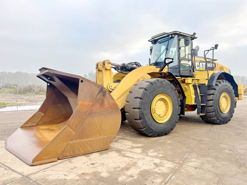 Cat 982M - Weighing System / Central Greasing - Chargeuse sur pneus: photos 2 Cat 982M - Weighing System / Central Greasing - Chargeuse sur pneus: photos 2
