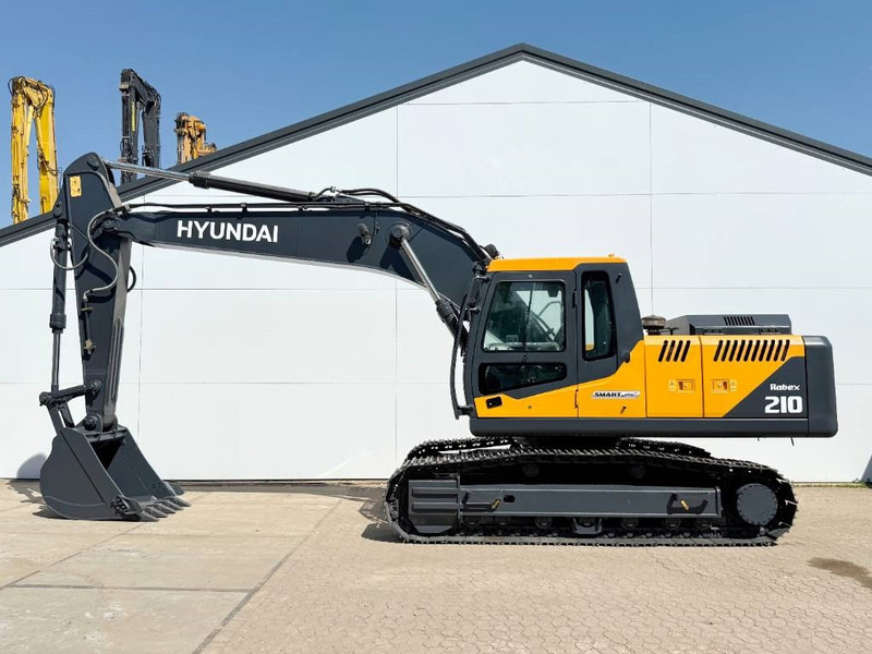 Hyundai R210 *2025 Model* - New / Unused / Hammer Lines - Pelle sur chenille: photos 1 Hyundai R210 *2025 Model* - New / Unused / Hammer Lines - Pelle sur chenille: photos 1