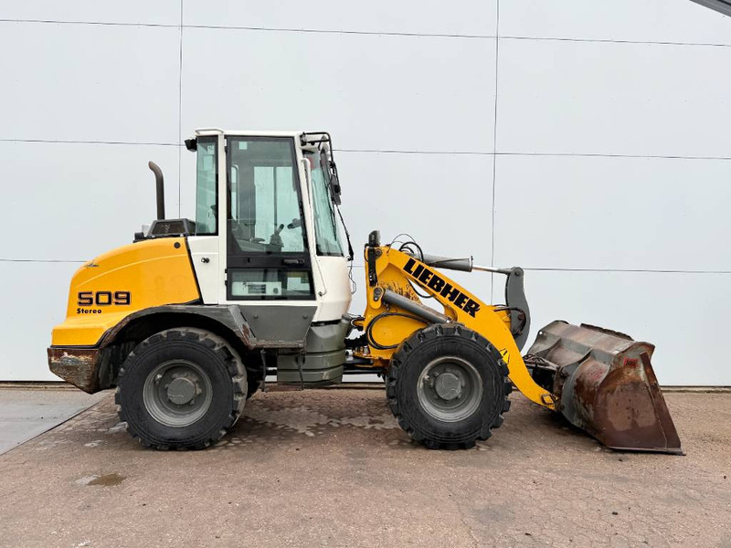 Chargeuse sur pneus Liebherr L509 Stereo - German Machine / Automatic Greasing: photos 6