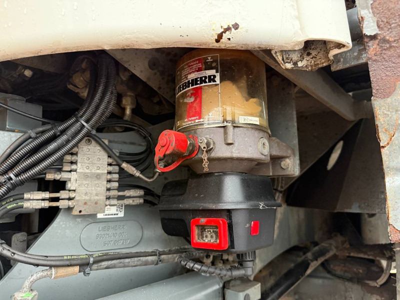 Chargeuse sur pneus Liebherr L509 Stereo - German Machine / Automatic Greasing: photos 19