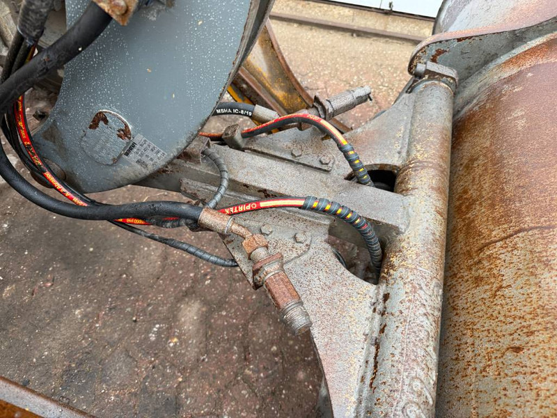 Chargeuse sur pneus Liebherr L509 Stereo - German Machine / Automatic Greasing: photos 16