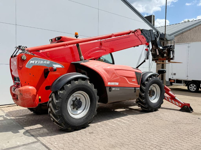 Manitou MT1840 - Dutch Machine / 4 Wheel Steering - Chariot télescopique: photos 4 Manitou MT1840 - Dutch Machine / 4 Wheel Steering - Chariot télescopique: photos 4