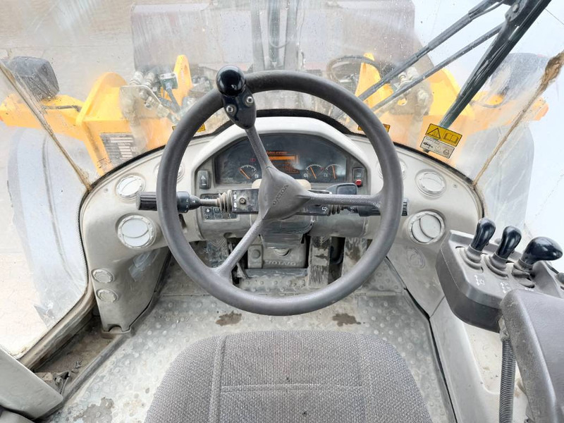 Chargeuse sur pneus Volvo L120G - 3rd Function / Quick Coupler / Auto Lube: photos 9