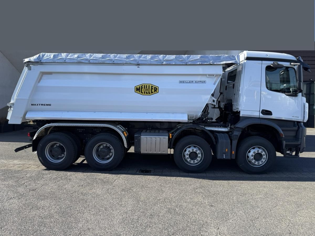 Mercedes 4145K - Camion benne: photos 3 Mercedes 4145K - Camion benne: photos 3