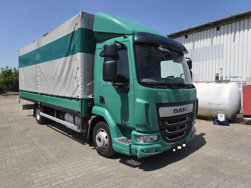 DAF LF 180 FA - Camion à rideaux coulissants: photos 2 DAF LF 180 FA - Camion à rideaux coulissants: photos 2