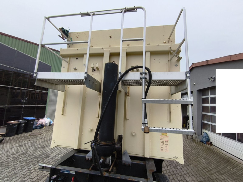 Fliegl DHKA 350 - Semi-remorque benne: photos 3 Fliegl DHKA 350 - Semi-remorque benne: photos 3