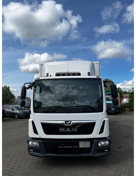 MAN TGL 12.250 - Camion fourgon: photos 2 MAN TGL 12.250 - Camion fourgon: photos 2