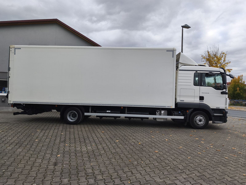 MAN TGL 12.250 - Camion fourgon: photos 4 MAN TGL 12.250 - Camion fourgon: photos 4