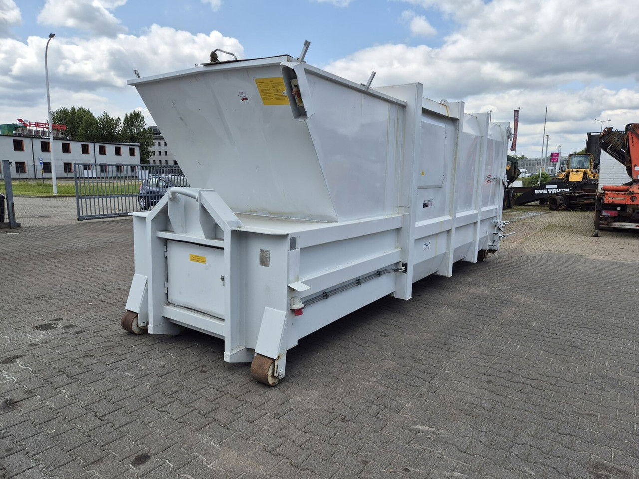 Diversen K 1812/20 Compoman K 1812/20 Diversen K 1812/20 Compoman K 1812/20 - Caisse mobile/ Conteneur: photos 1 Diversen K 1812/20 Compoman K 1812/20 Diversen K 1812/20 Compoman K 1812/20 - Caisse mobile/ Conteneur: photos 1