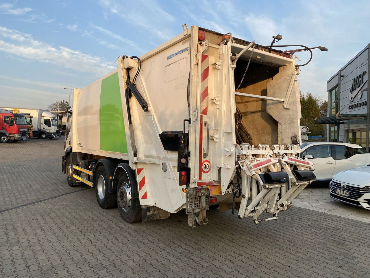 Benne à ordures ménagères Iveco Stralis 330 EEV / Faun Vario Press 11 27M3 / Service NEW / TOP: photos 7