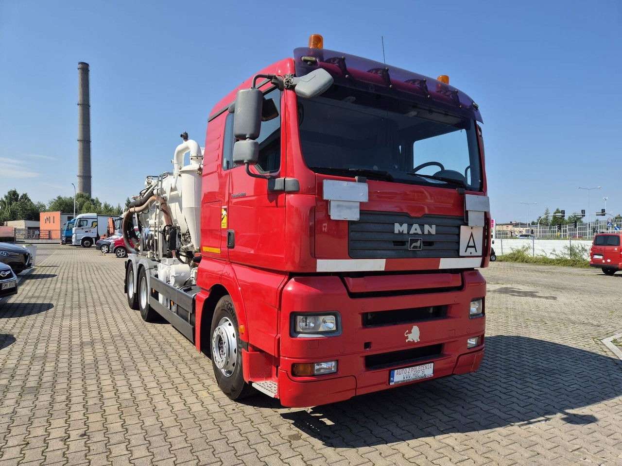 MAN TGA 26.400 ADR / Jurop / 6X4 / capt12m3+1m3 / Technical warra - Camion hydrocureur: photos 5 MAN TGA 26.400 ADR / Jurop / 6X4 / capt12m3+1m3 / Technical warra - Camion hydrocureur: photos 5