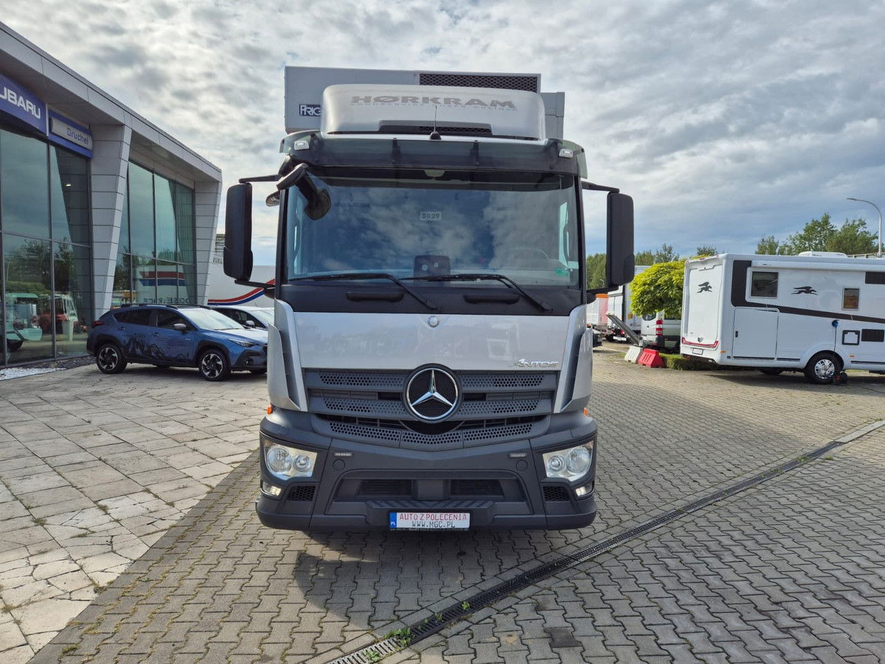 MERCEDES-BENZ Antos 2532 L / Frigoblock / 1 Owner / Works Great - Camion frigorifique: photos 4 MERCEDES-BENZ Antos 2532 L / Frigoblock / 1 Owner / Works Great - Camion frigorifique: photos 4