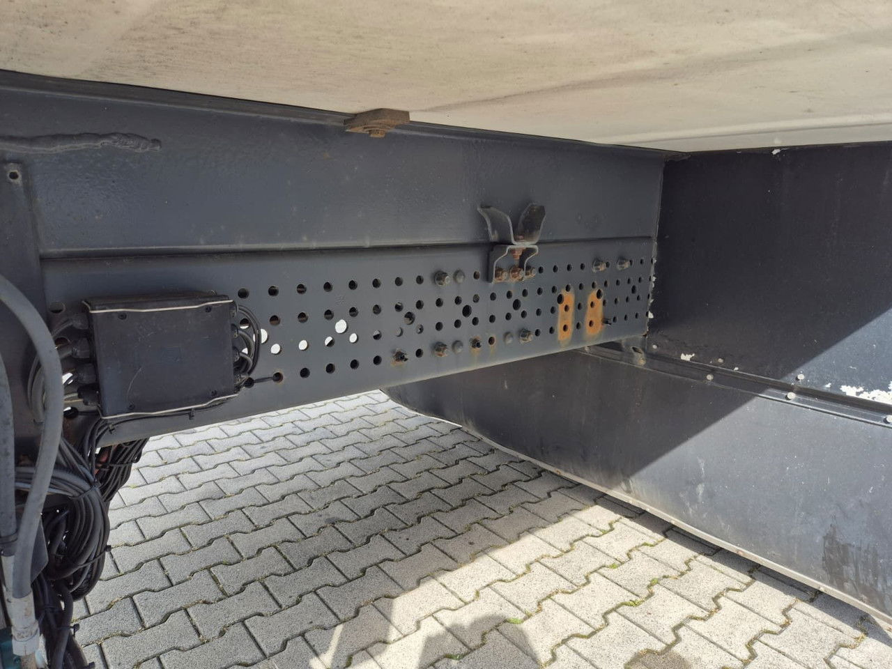 Crédit-bail de  Mercedes-Benz Antos 2532 L / Frigoblock / 1 Owner / Works Great Mercedes-Benz Antos 2532 L / Frigoblock / 1 Owner / Works Great: photos 24