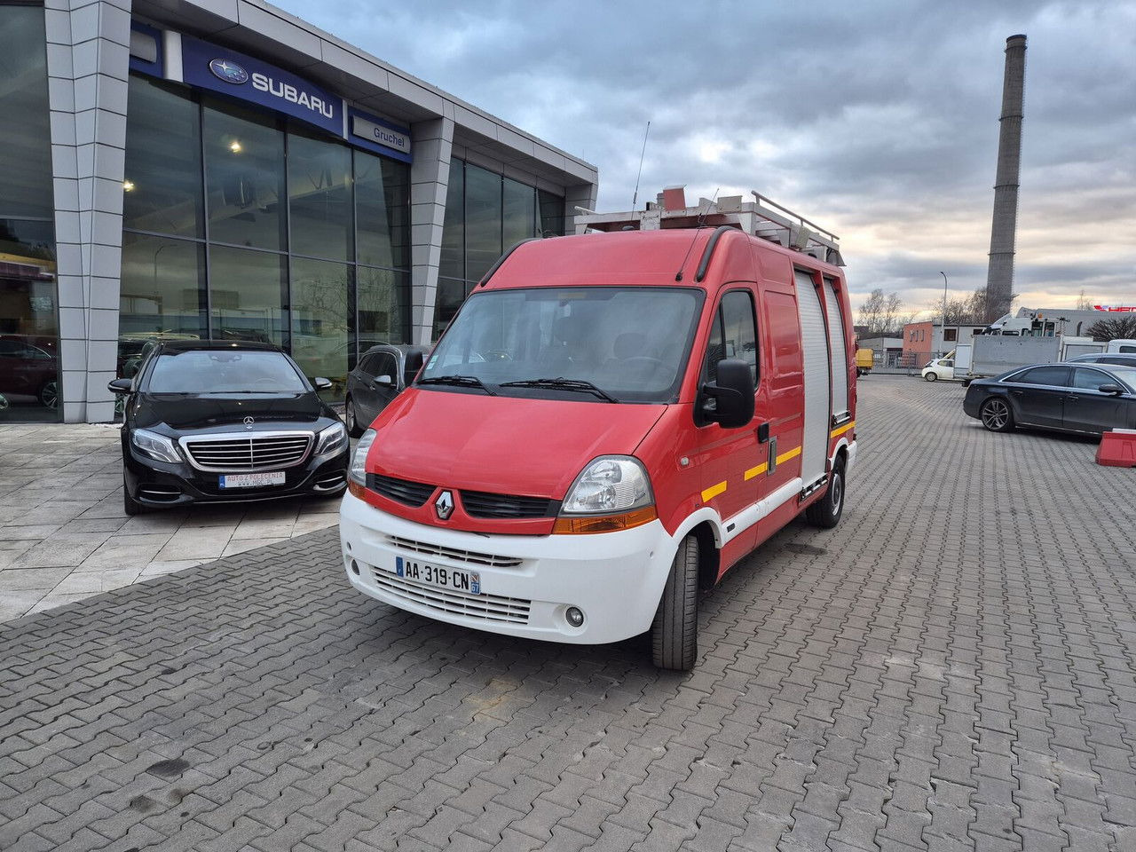 Renault Master 2.5 DCi / Only 25TKM / Like NEW / WE Have 3 THE Same Renault Master 2.5 DCi / Only 25TKM / Like NEW / WE Have 3 THE Same - Camion de pompier: photos 3 Renault Master 2.5 DCi / Only 25TKM / Like NEW / WE Have 3 THE Same Renault Master 2.5 DCi / Only 25TKM / Like NEW / WE Have 3 THE Same - Camion de pompier: photos 3