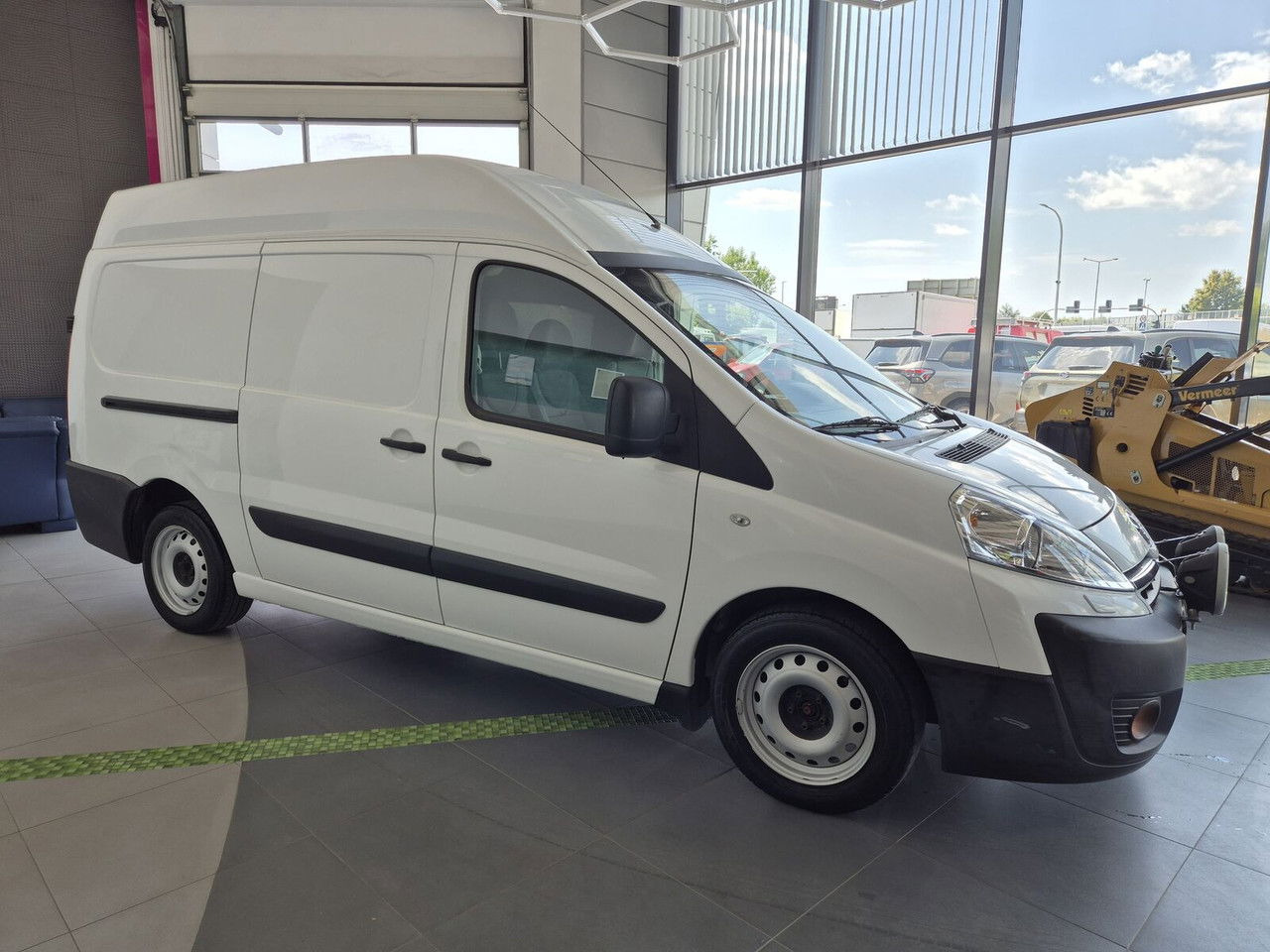 Toyota ProAce 2.0 D4-D / 1 Owner / LOW KM / Webasto / Service CAR - Fourgonnette: photos 5 Toyota ProAce 2.0 D4-D / 1 Owner / LOW KM / Webasto / Service CAR - Fourgonnette: photos 5
